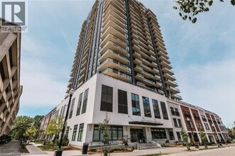 Building Photo - 155 Caroline St S