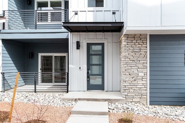Foto del edificio - Sophisticated Living: Stunning 3-Bedroom T...