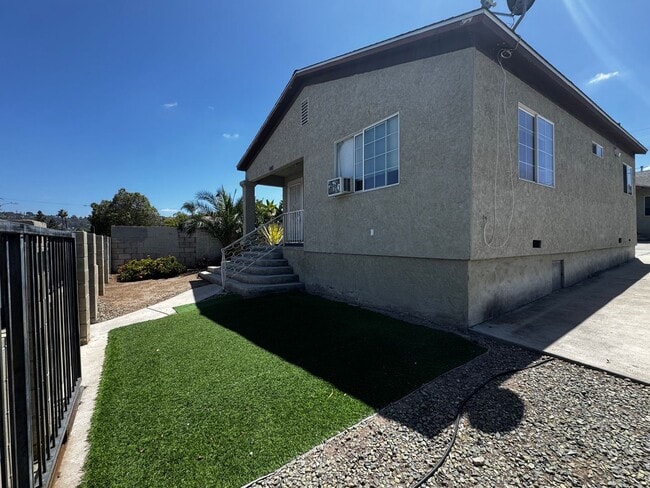Foto del edificio - 440-46 Millar Ave