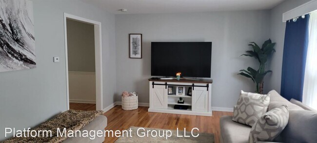 Foto del edificio - 3 br, 1.5 bath House - 27 Chapman Drive
