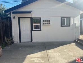 Building Photo - 2308 Walnut Grove Ave
