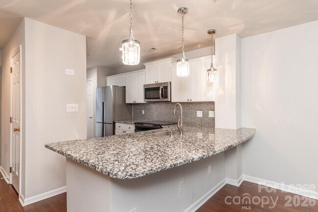 Foto del edificio - 17522 Tuscany Ln