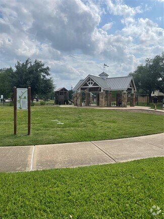 Building Photo - 11306 Yorkshire Oaks Dr