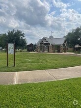 Building Photo - 11306 Yorkshire Oaks Dr