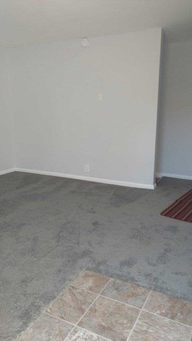 Living Room Facing Kitchen - 511 Fatherland St