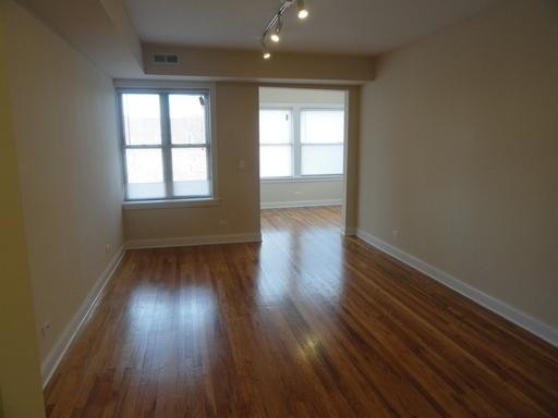 Foto del edificio - 4846 N Drake Ave