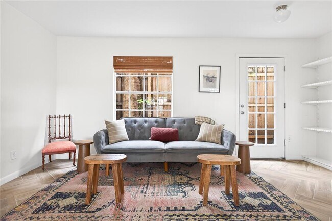 Foto del edificio - 1700 Houston St