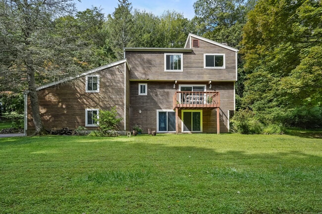 Building Photo - 15 Bartram Dr