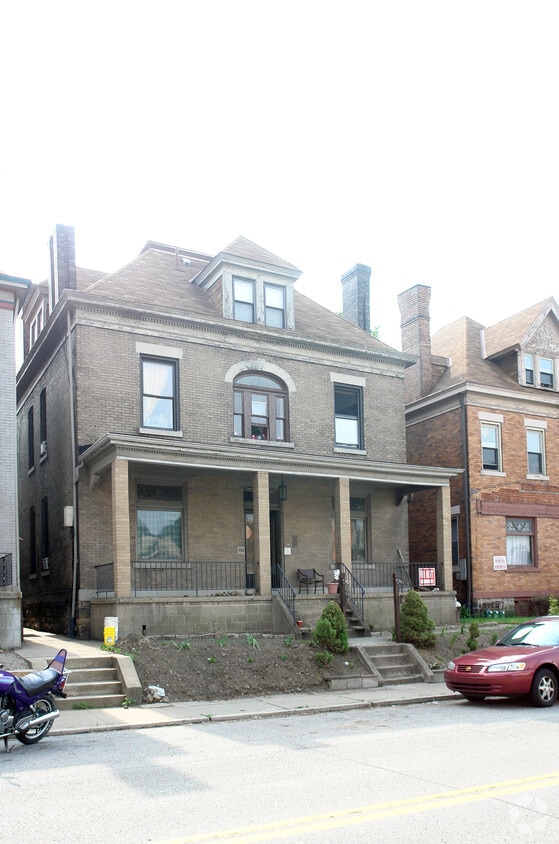 753 S Millvale Ave, Pittsburgh, PA 15213 Apartments in Pittsburgh, PA