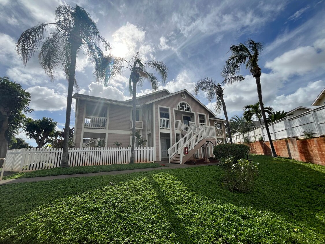 Primary Photo - Waikele townhouse