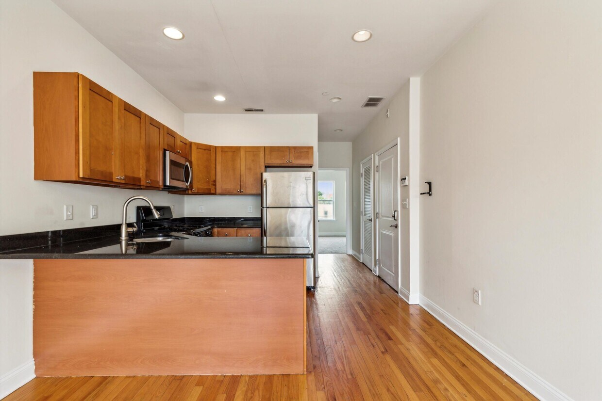 Photo - 1705 ARLINGTON ST Unit B