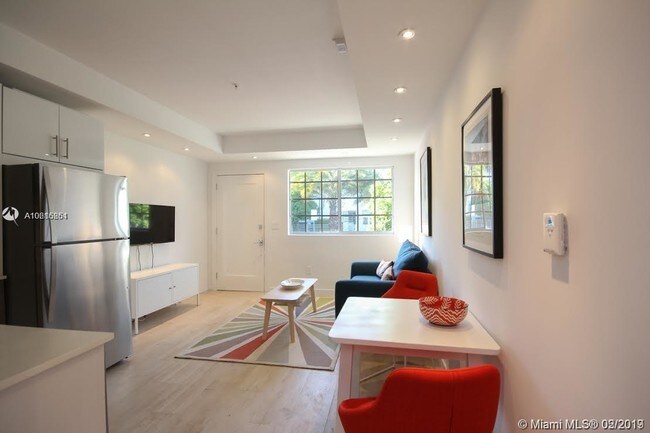 Foto del edificio - 700 16th St