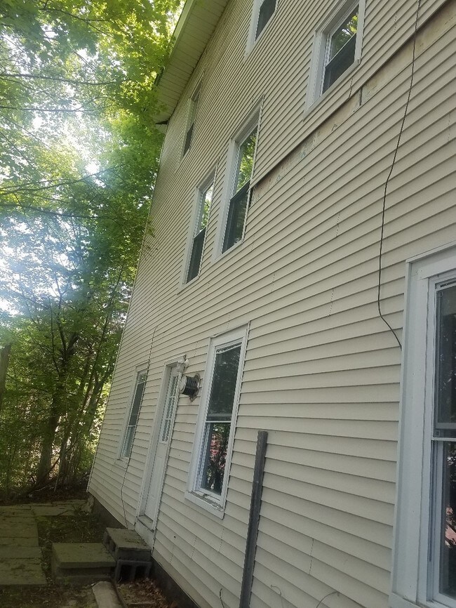 11 Willow Ave, Susquehanna, PA 18847 Apartments in Susquehanna, PA