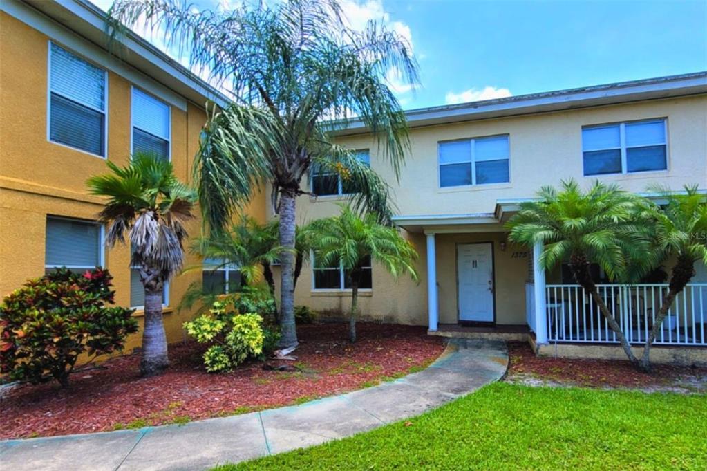 Foto principal - 1375 Drew St