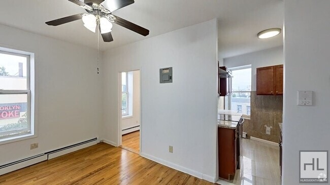Building Photo - PROSPECT PLACE / Renovated 1-Bedroom Apart...