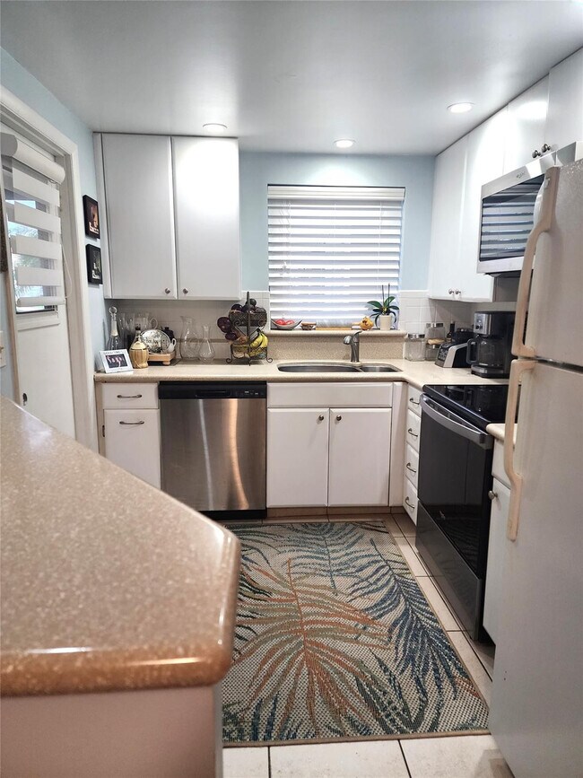 Foto del edificio - 804 SE 7th St