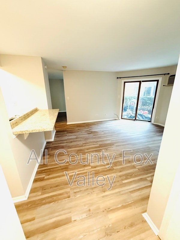 Foto del edificio - 4301 W Shamrock Ln