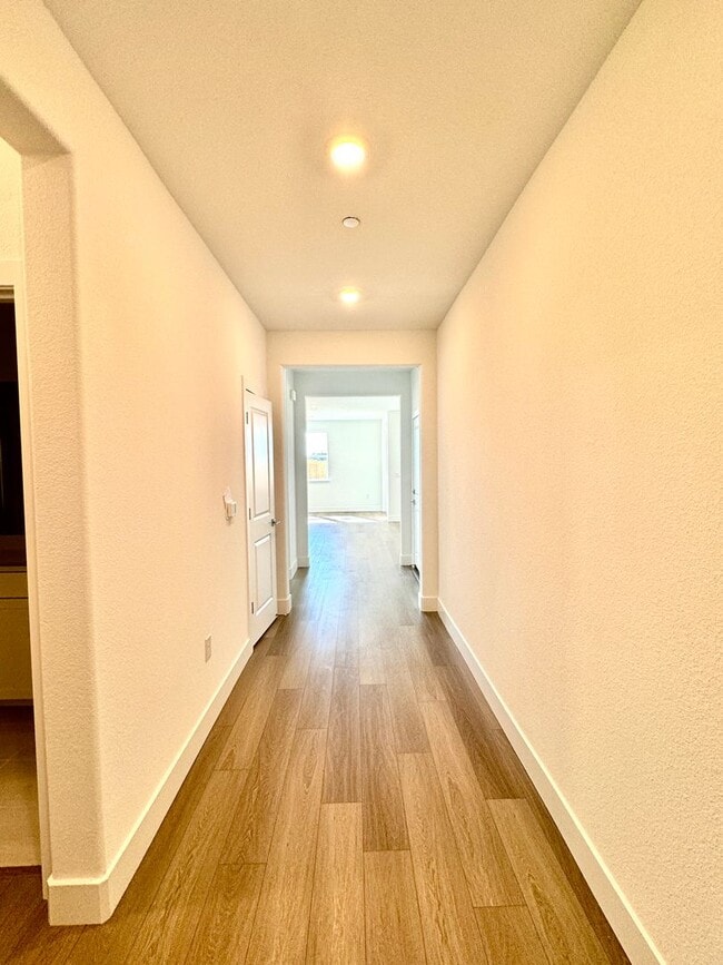 Building Photo - BRAND NEW, CORNER LOT 4 BED, 3 BATH, 2 CAR...