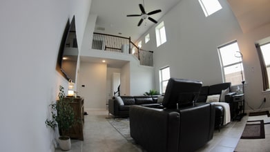 Building Photo - 12803 Silverbank Run Dr