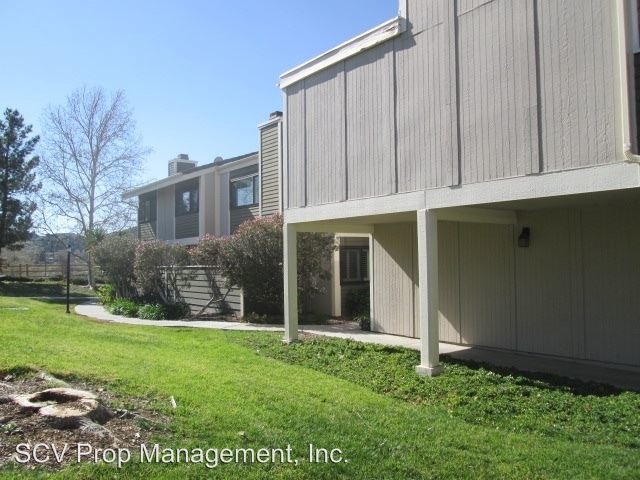 Building Photo - 27070 Hidaway Ave
