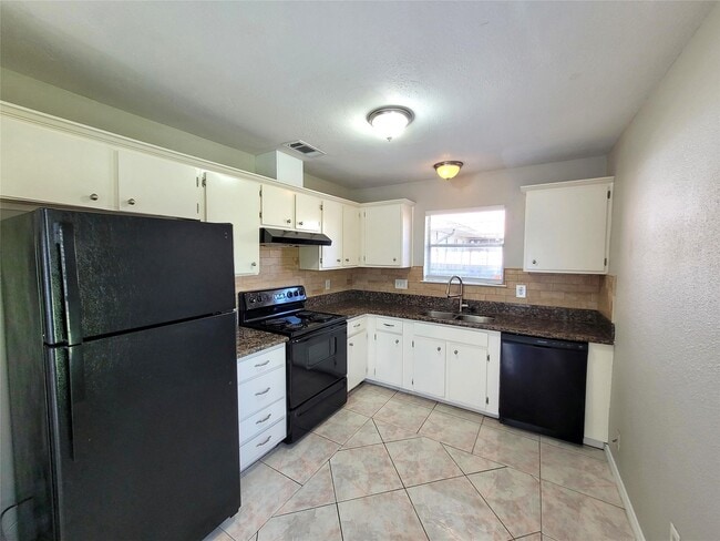 Foto del edificio - 12626 Lacey Crest Dr