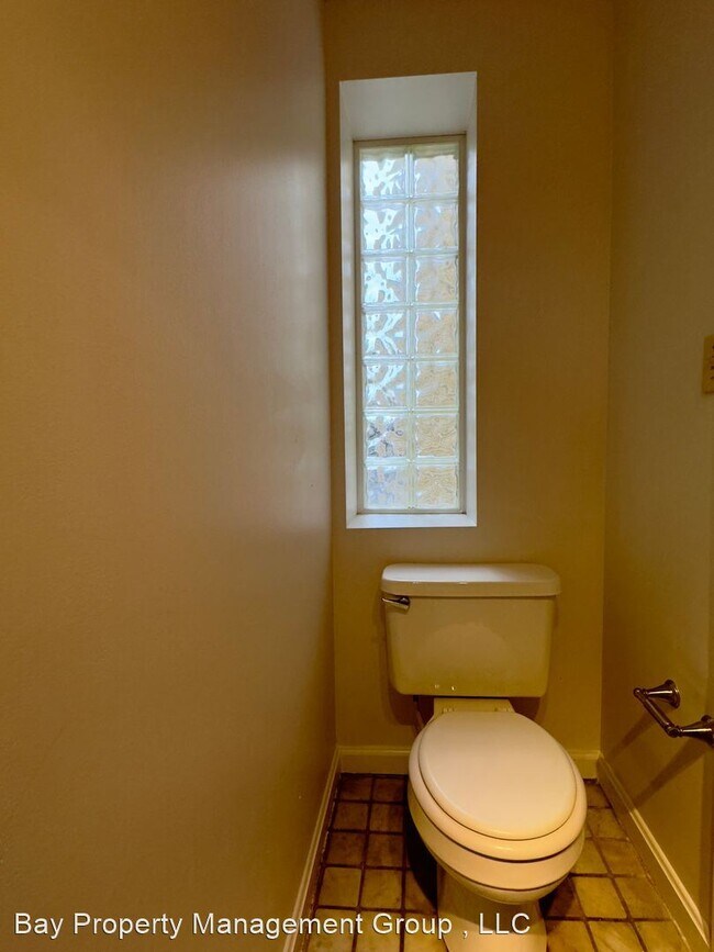 Foto del edificio - 2 br, 1.5 bath House - 2612 Hudson St