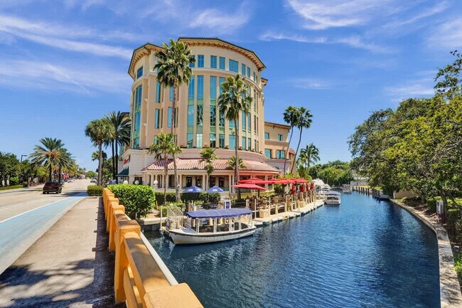 Foto del edificio - 50 Davie Blvd