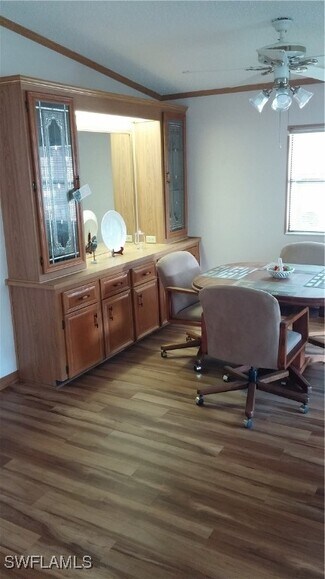 Building Photo - 26284 Raleigh Dr