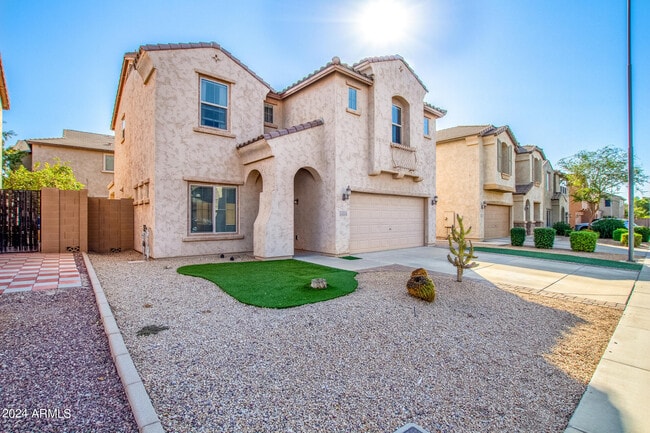 Building Photo - 11147 E Sentiero Ave
