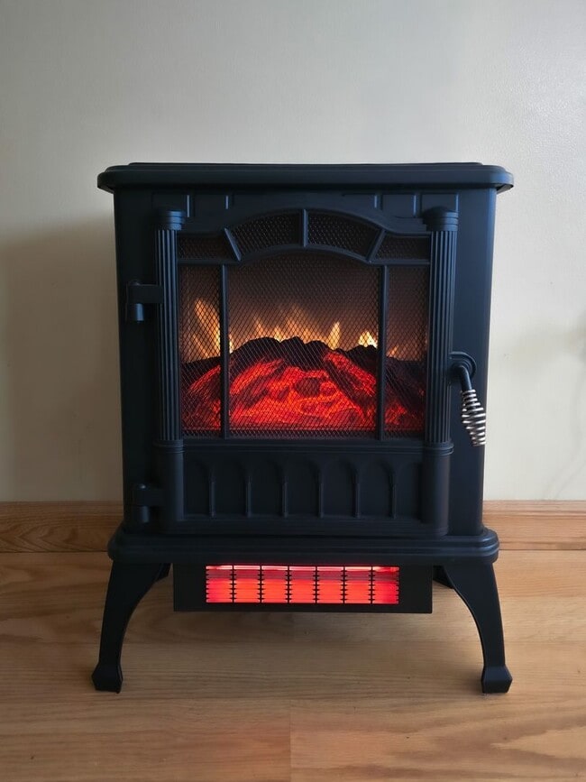 Building Photo - Old Airport Road 4751-VS