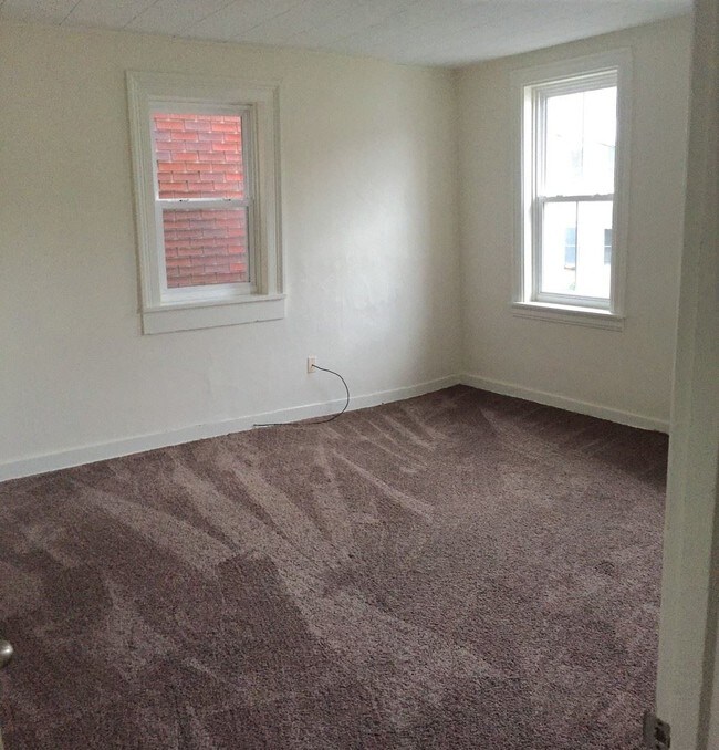 111 S Spruce St, Lititz, PA 17543 Condo for Rent in Lititz, PA