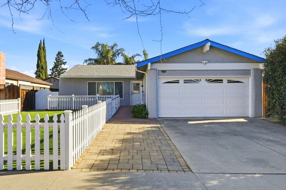 Turnkey Open-Concept Home with Central A/C & Solar