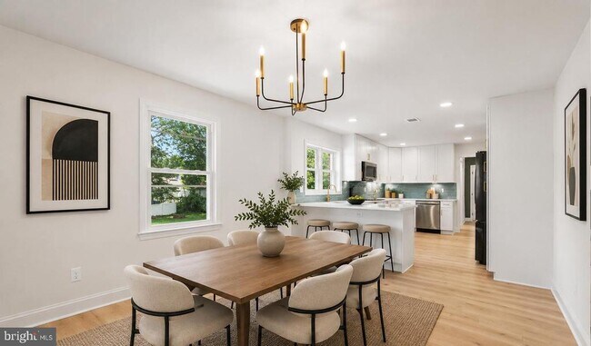 Foto del edificio - 11700 Chantilly Ln