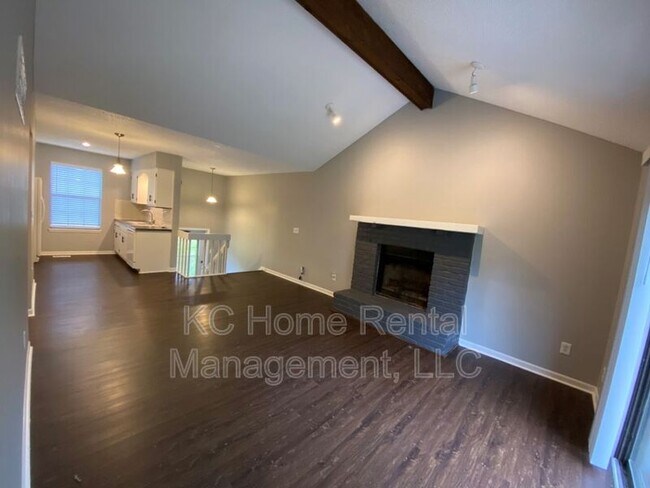 Foto del edificio - 6621 Park St