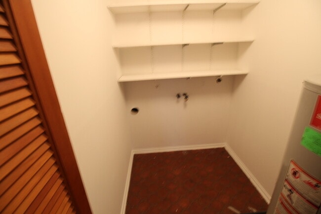Building Photo - 4206 Billtown Rd