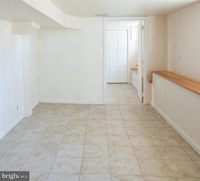 Foto del edificio - 3100 17th St S