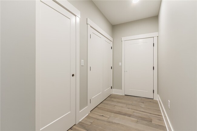 Building Photo - 640 Jefferson Ave