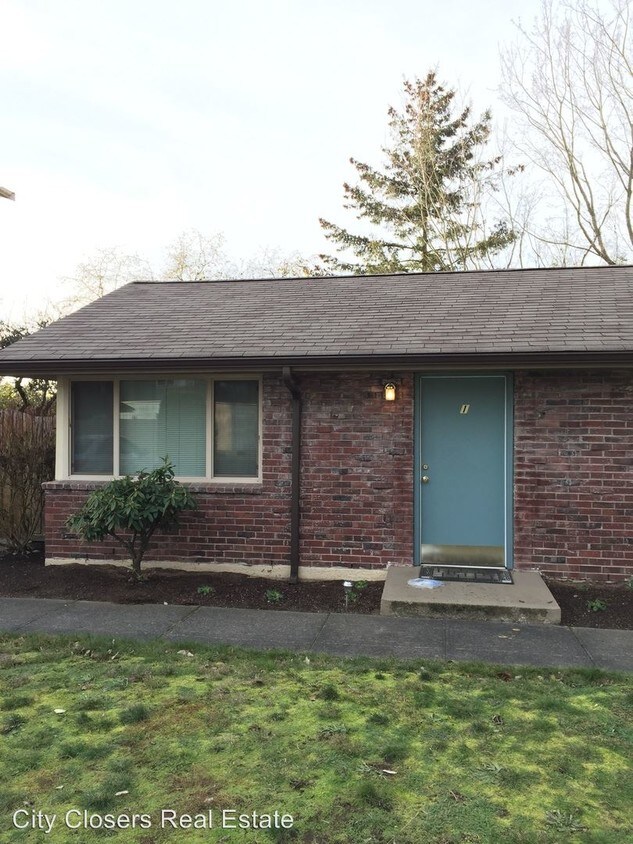 Primary Photo - 158 S 152nd St