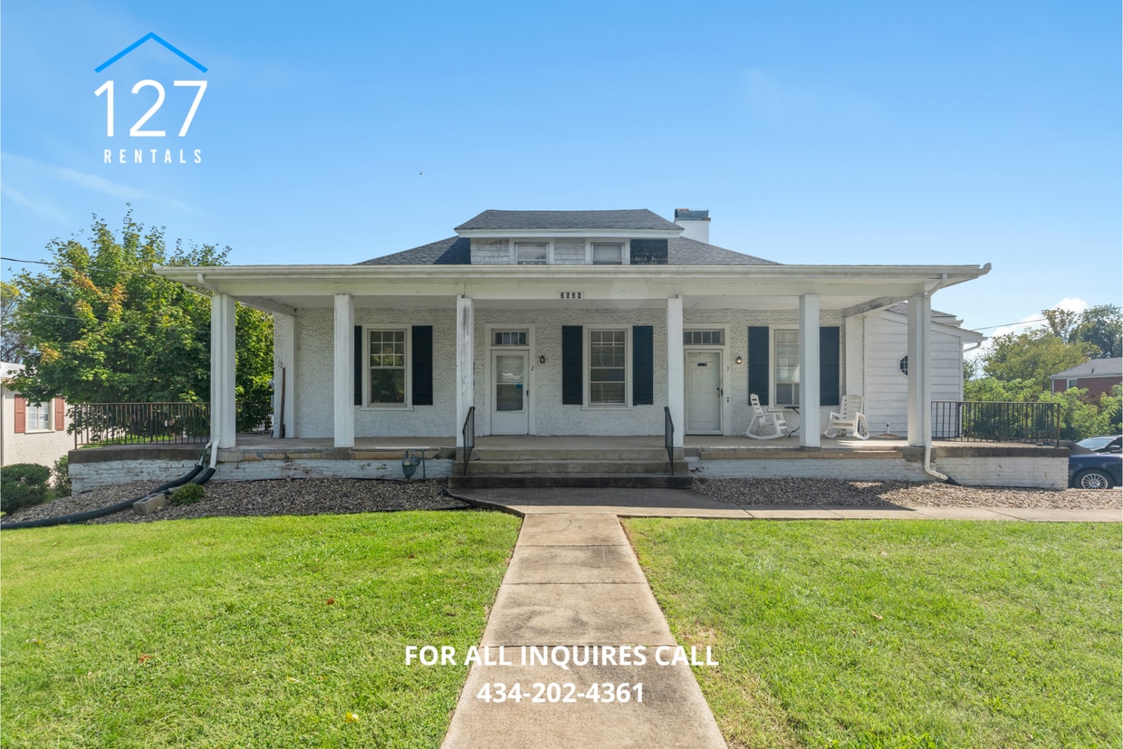 Primary Photo - Cozy Upstairs 1-Bedroom Apartment in Fort ...