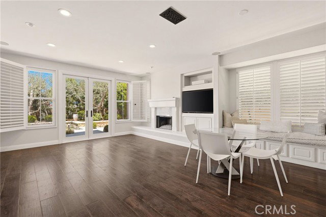 Building Photo - 16 Sunset Cove
