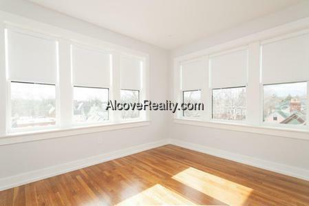 Primary Photo - 16 Forest St