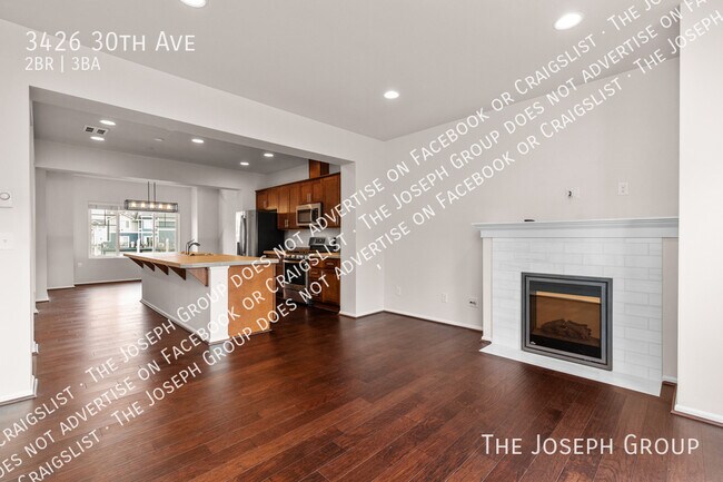 Foto del edificio - 3426 30th Ave
