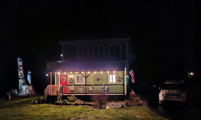 Building Photo - 88970 Ross Ln