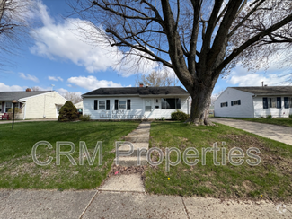 Building Photo - 1936 Lynwood Dr