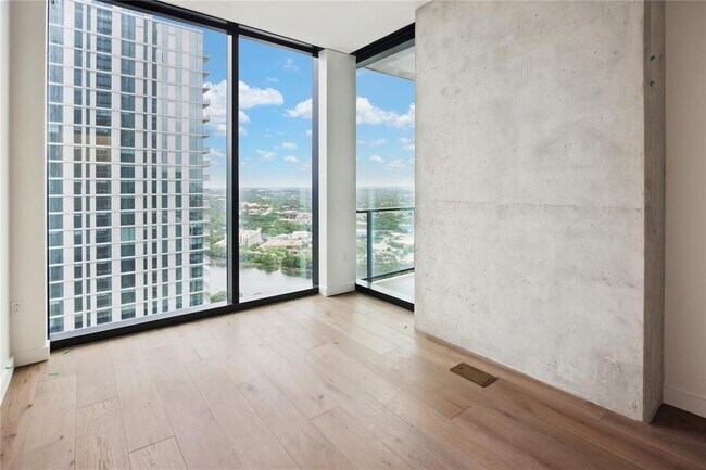 Foto del edificio - 610 Davis St