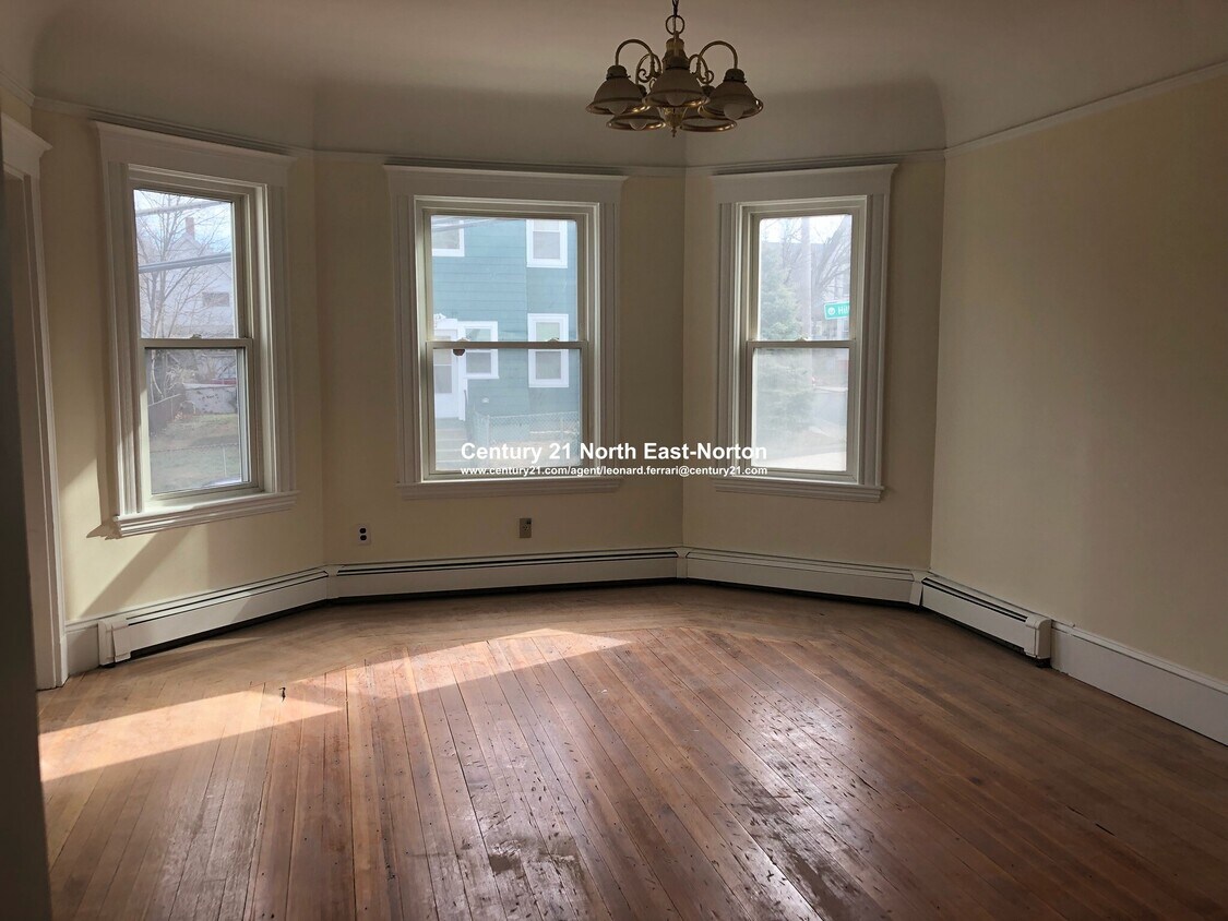 36 Reed Ave, Everett, MA 02149 36 Reed Ave Everett, MA Apartments