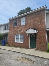 Building Photo - 8 Donnell Ave