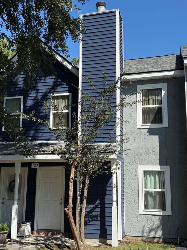 Foto principal - Condo in Kingspoint