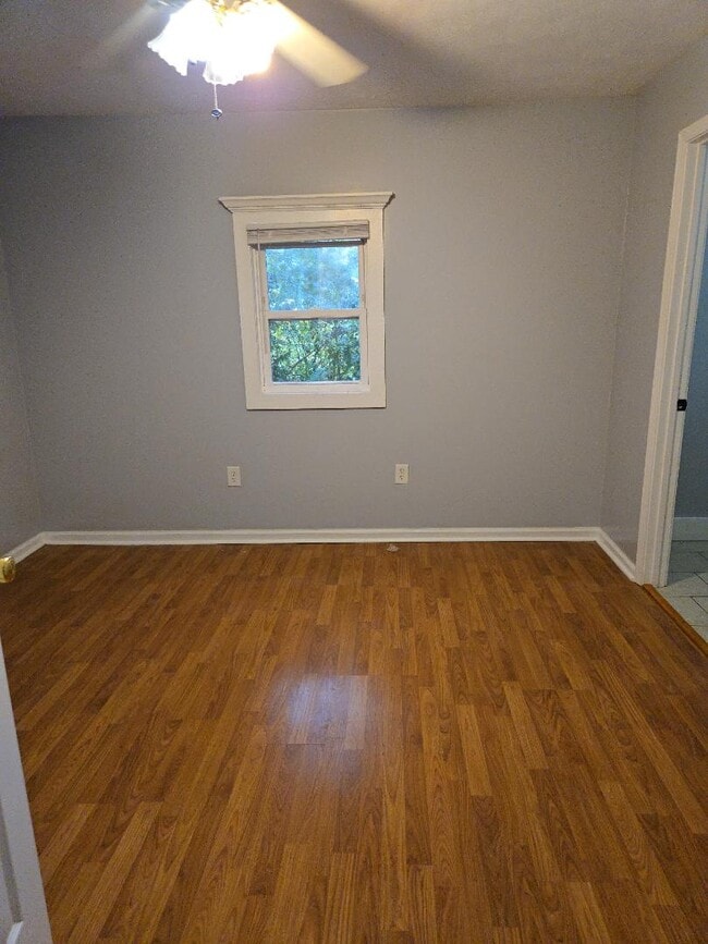 Building Photo - 608 Wilson Ave