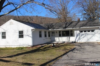Building Photo - 20 Sunny Valley Ln